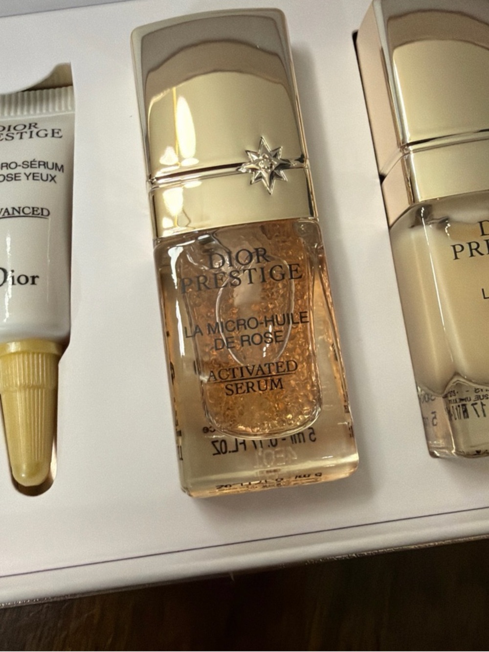 Dior Prestige Mini Skincare Collection — White & Gold - Picture 10 of 14